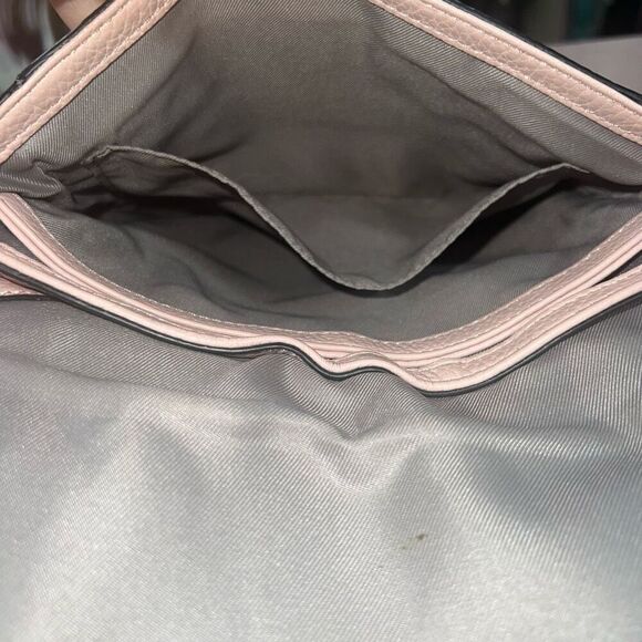 VINCE CAMUTO-CAMEO ROSE-LEATHER CROSSBODY - Picture 6 of 9